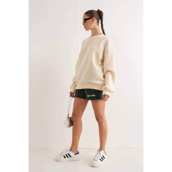 NEW PRETTY GARBAGE the new york oversize sweatshirt in cream - Picture 5 of 5